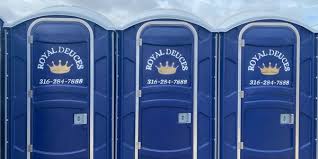 Best VIP or Luxury Restroom Trailers  in Rosharon, TX